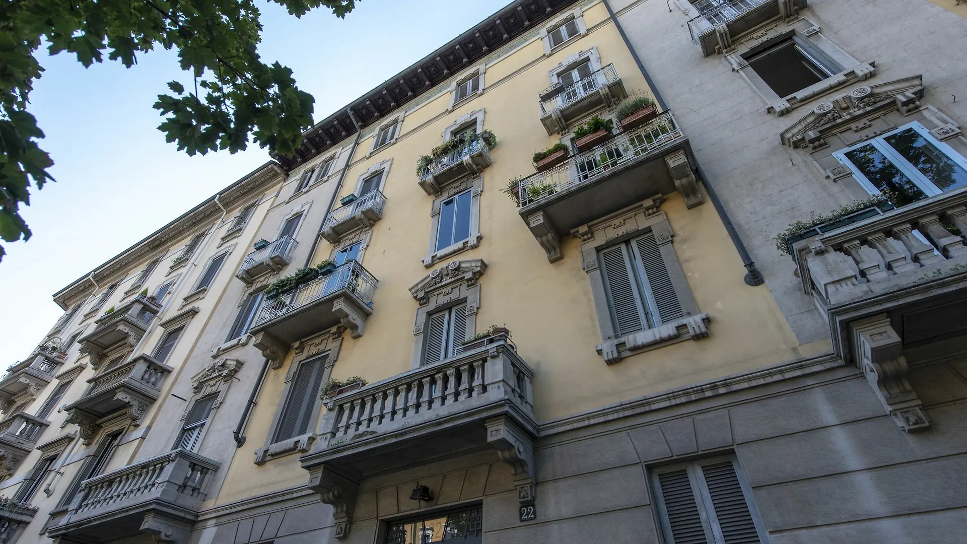 Wagner Apartment - Corso Vercelli Milan